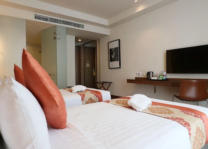 Hotel Aspira On 8 Sukhumvit Bts Nana