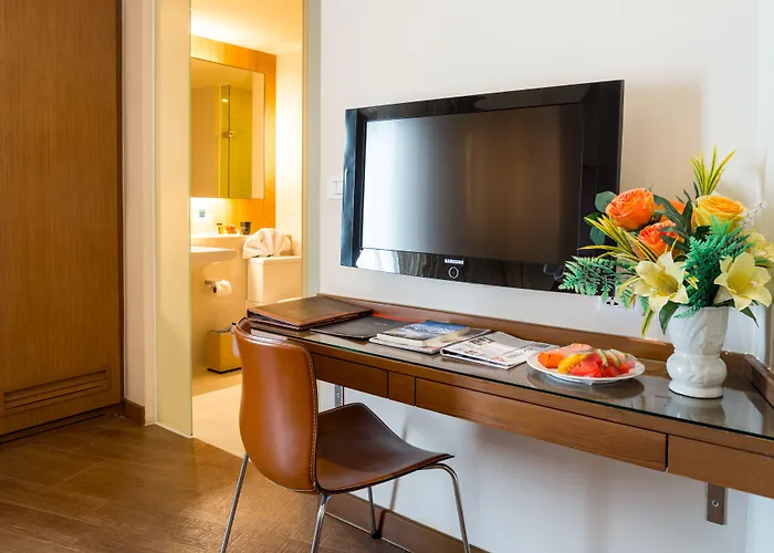 Hotel Aspira On 8 Sukhumvit Bts Nana 3*