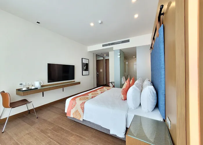Aspira On 8 Sukhumvit Bts Nana 3*