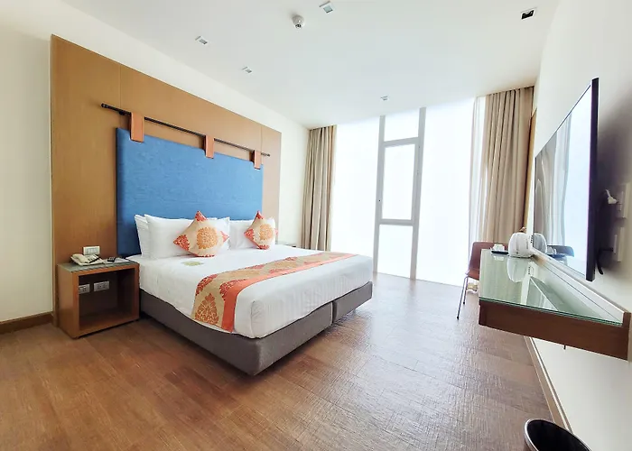 Aspira On 8 Sukhumvit Bts Nana
