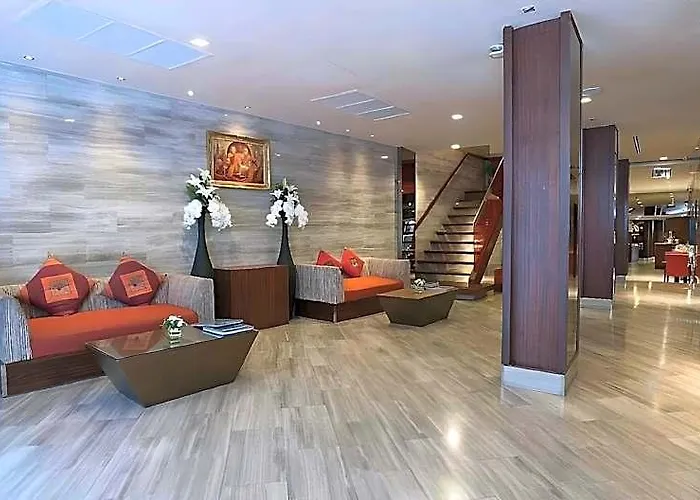 Hotel Aspira On 8 Sukhumvit Bts Nana